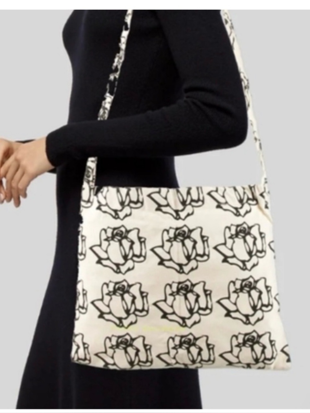 Freda Salvador Tote NWOT